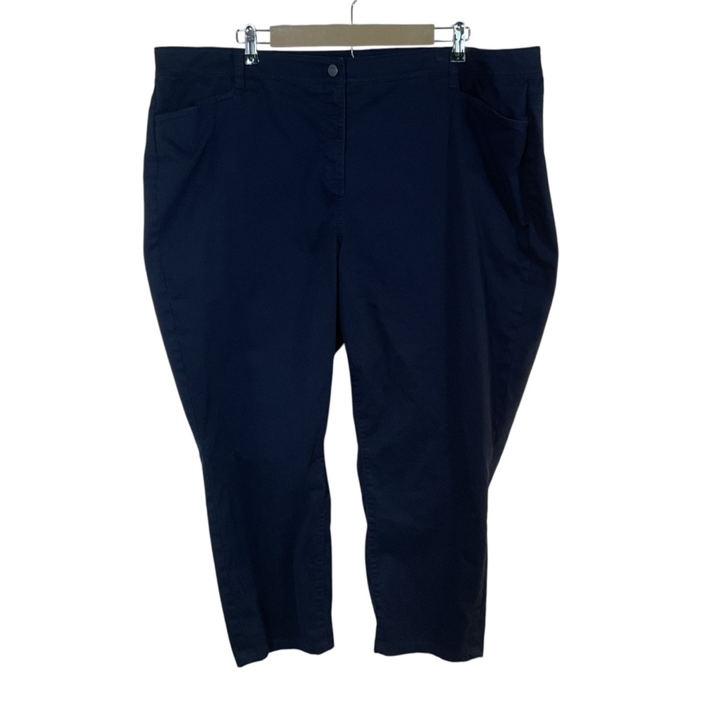 Talbots Women’s Navy Front Zip Front Pockets Cropped Trousers.  Size 22W
